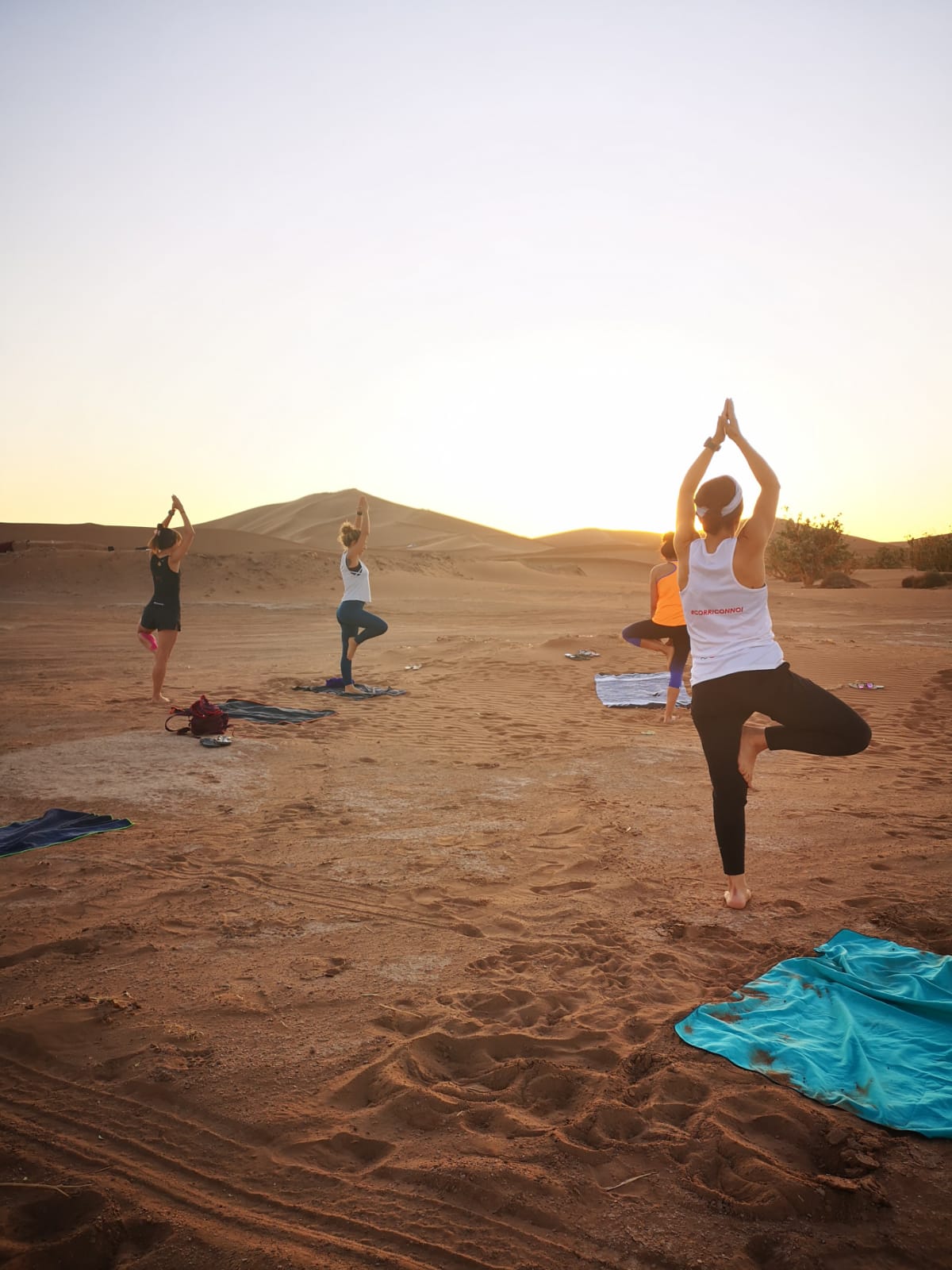 yoga-in-the-desert